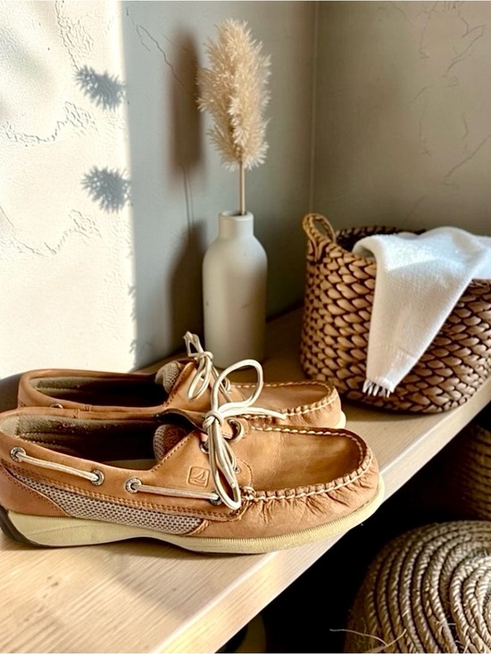 Sperry Shoes - Sperry Top‑Sider Tan Leather Boat Shoes Wide Width Women’s 6.5